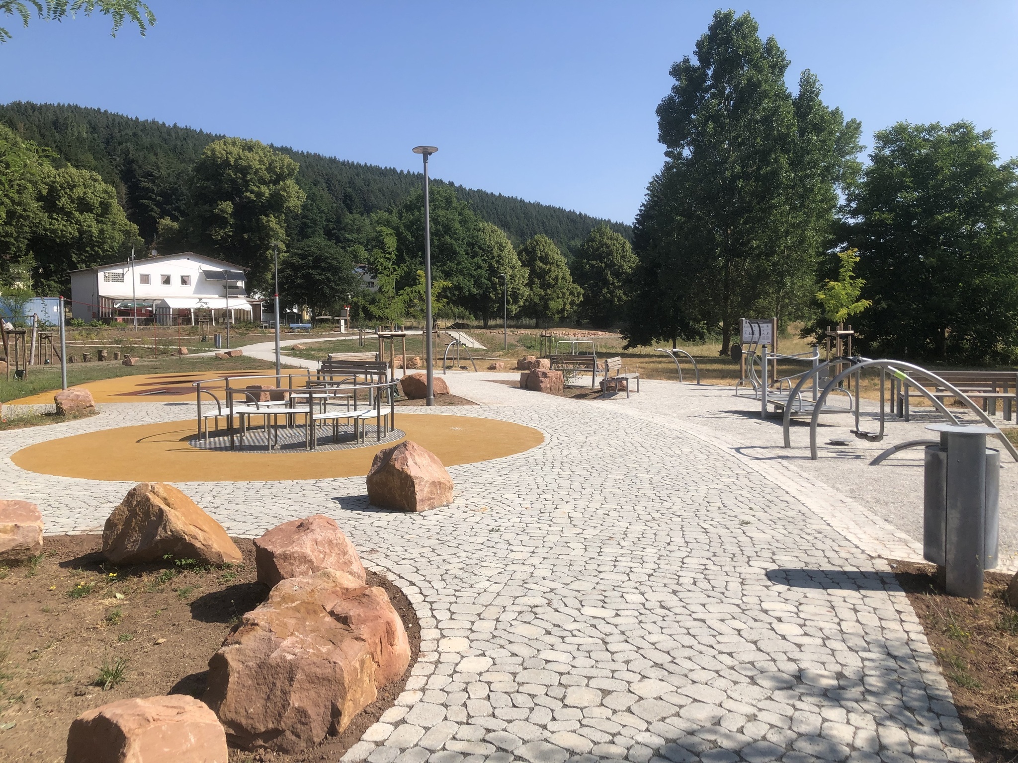 Mehrgenerationenplatz St. Julian