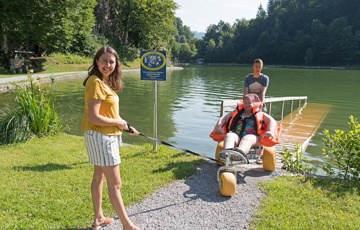 Barrierefreies Baden am Luegsteinsee