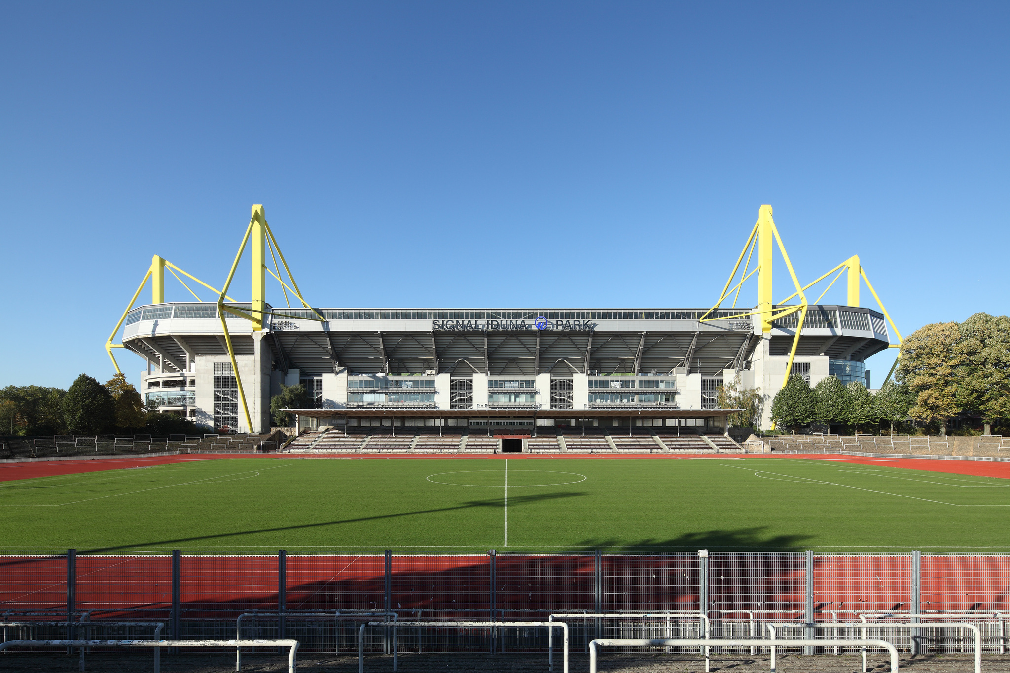 Signal-Iduna-Park