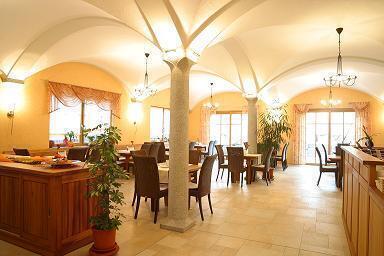 Böhm's Weingewölbe und Vinothek