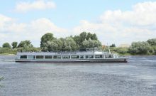 Fahrgastschiff "Lüneburger Heide" - ©Birgit Wilcke Fahrgastschiff "Lüneburger Heide" - ©Birgit Wilcke
