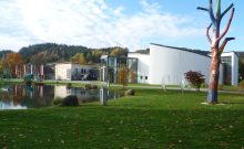Glasmuseum Frauenau mit Infostelle Nationalpark Bayerischer Wald und Tourist-Info - ©Martine Ernst Glasmuseum Frauenau mit Infostelle Nationalpark Bayerischer Wald und Tourist-Info - ©Martine Ernst