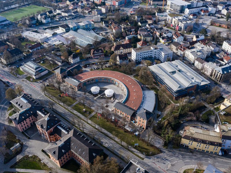 Luftbild Ausstellungszentrum Lokschuppen Rosenheim  - ©VERANSTALTUNGS+KONGRESS GmbH