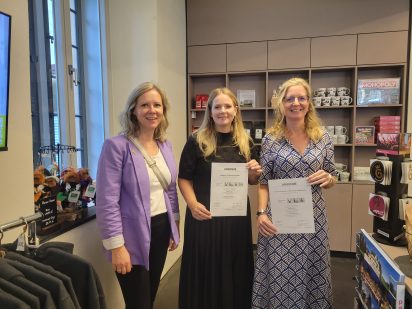 In der Tourist-Information Goslar. (M. Deden, L. Dirks (Stiftung Welterbe im Harz), Judith von Hof (GOSLAR marketing gmbh)